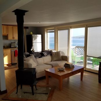 At the Bay's Edge - The studio had everything we needed and wanted. - Hotels & Travel Near Me