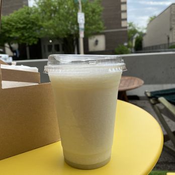 Brewpoint Craft Oak Park - Lavender Lemonade - Coffee & Tea Near Me - Elmhurst, Illinois