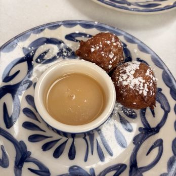 Mia's Italian Kitchen - APPLE-RICOTTA DONUTS V - Pizza Near Me - Alexandria, Virginia Mia's Italian Kitchen - APPLE-RICOTTA DONUTS V - Pizza Near Me - Alexandria, Virginia