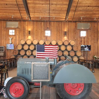 Peltzer Winery - Historic tractor - Wineries Near Me - Temecula, California Peltzer Winery - Historic tractor - Wineries Near Me - Temecula, California