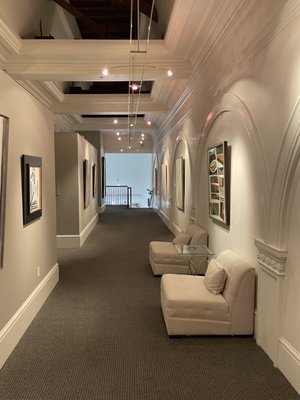 THE HARRIS GALLERY - ART & WINE COLLECTION by null