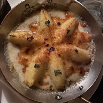 Cecconi's Miami Beach - Italian Near Me - Miami Beach, Florida