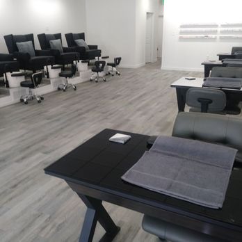 Luna Luxe Nail Loft - Inside Luna Luxe Nail Loft. - Nail Salons Near Me - Tampa, Florida