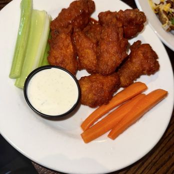 Limelight Bar & Cafe - Wings - American Near Me - Sacramento, California Limelight Bar & Cafe - Wings - American Near Me - Sacramento, California