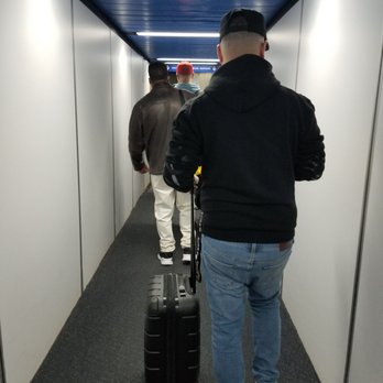 American Airlines - Airlines Near Me - Chicago, Illinois