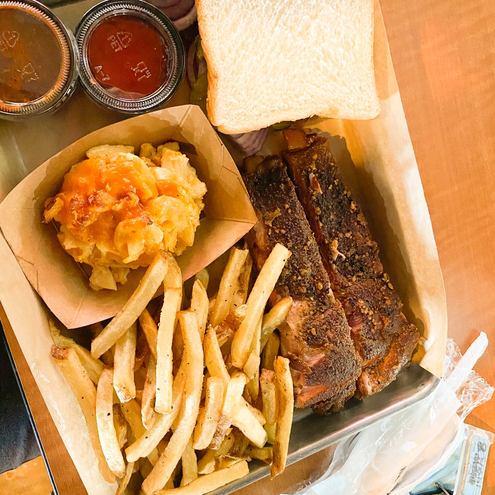 Coach's Smoke - McGregor - a tray of ribs, fries, coleslaw and coleslaw - Barbeque Near Me - McGregor, Texas