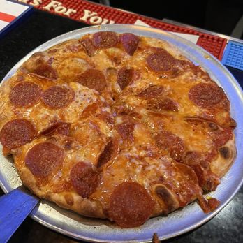 Nubby's Telegraph  - Pepperoni pizza - Barbeque Near Me - St. Louis, Missouri