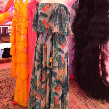 Rolling Rack Boutique - Casual wear - Accessories Near Me - Phoenix, Arizona