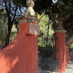 Parque Benito Juarez - Photo 13: Park gate