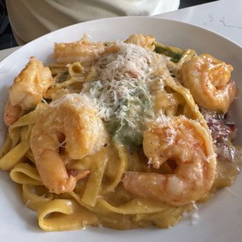 The Mulberry House - Creole shrimp Alfredo - Breweries Near Me - Washington, North Carolina The Mulberry House - Creole shrimp Alfredo - Breweries Near Me - Washington, North Carolina