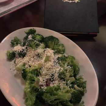 The Old Spaghetti Factory - Large Broccoli (Serves 3-4) - Italian Near Me - Sacramento, California