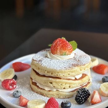 Tutu Lounge - Mascarpone Pancake - Breakfast & Brunch Near Me - San Rafael, California