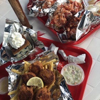 Red's Eats - Seafood Near Me - Wiscasset, Maine Red's Eats - Seafood Near Me - Wiscasset, Maine