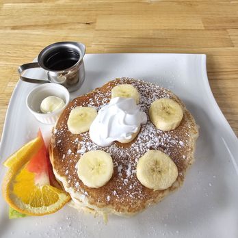 Mimosas Brunch & Bubbles - Banana pancakes - Breakfast & Brunch Near Me - Campbell, California