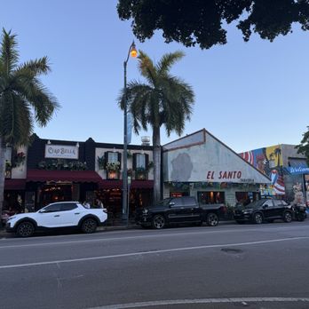 El Cuban Diner - Right in the heart of Calle Ocho - Diners Near Me - Miami, Florida
