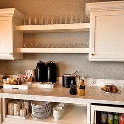 Green Gables Inn, A Four Sisters Inn - Their drink bar