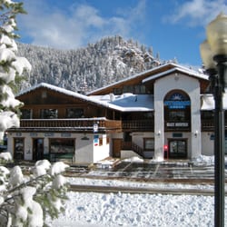 Sitzmark Sports and Lodging - Wonderful Ski Shop\winter.  Bike, Disc Golf, Fishing licenses & supplies \summer.  Year-round Lodging!  Friendly Staff!