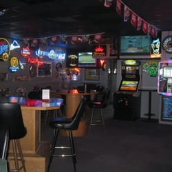 Wheel House Bar and Grill