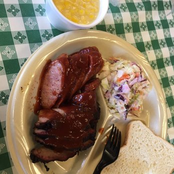 Smokey Mo's BBQ - Georgetown - Brisket plate and two sides - Barbeque Near Me - Georgetown, Texas Smokey Mo's BBQ - Georgetown - Brisket plate and two sides - Barbeque Near Me - Georgetown, Texas