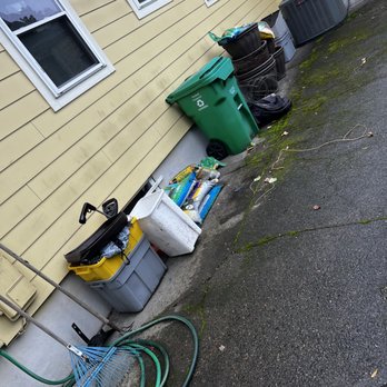 Uncle Sam’s junk removal - Here's another picture of the Portland job after we were done - Junk Removal & Hauling Near Me Uncle Sam’s junk removal - Here's another picture of the Portland job after we were done - Junk Removal & Hauling Near Me