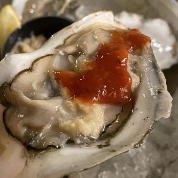 Union Oyster House - Freshly Shucked Oyster - Seafood Near Me - Boston, Massachusetts Union Oyster House - Freshly Shucked Oyster - Seafood Near Me - Boston, Massachusetts