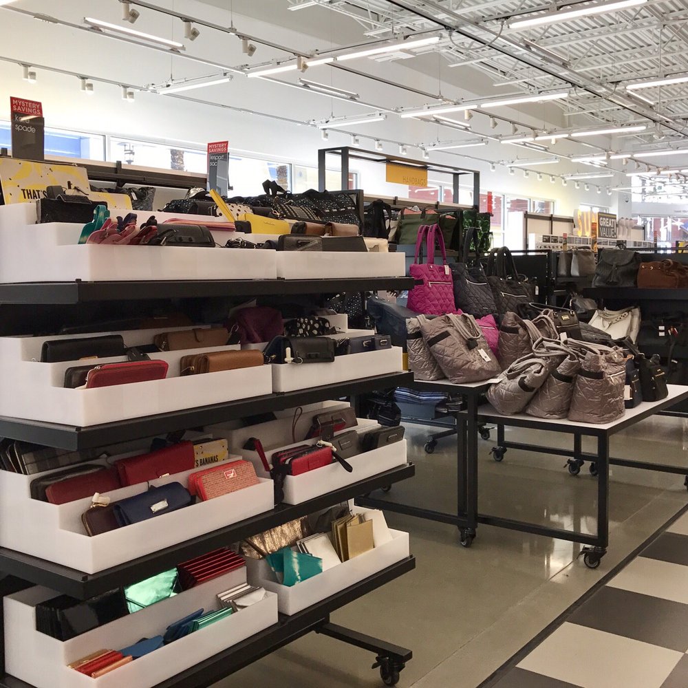 Bloomingdale's Outlet - Department Stores Near Me - Orange, California Bloomingdale's Outlet - Department Stores Near Me - Orange, California