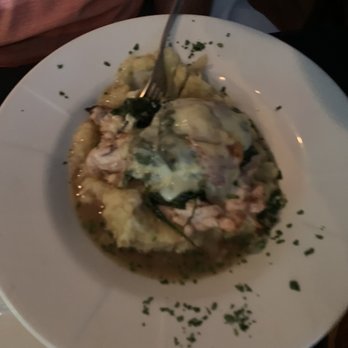 Hagan's Grill - Bars Near Me - Hampton, New Hampshire