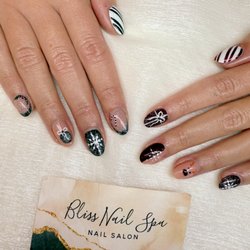 Bliss Nail spa - Christmas nails
