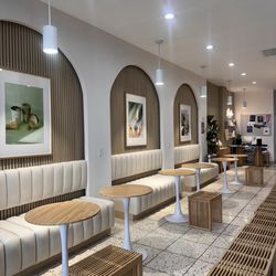 The Moon Coffee - Inside aesthetic