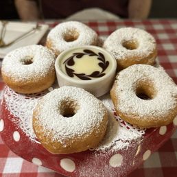 Donuts Donuts