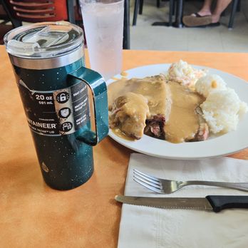 Ray's Café - Roast Pork with Gravy - American Near Me - Honolulu, Hawaii Ray's Café - Roast Pork with Gravy - American Near Me - Honolulu, Hawaii