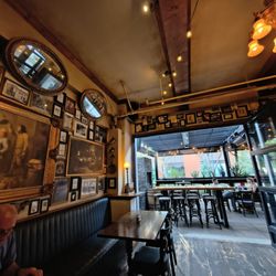 The Ordinarie - View into the patio