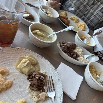 Paula Deen's Family Kitchen - More food choices - American Near Me - Myrtle Beach, South Carolina Paula Deen's Family Kitchen - More food choices - American Near Me - Myrtle Beach, South Carolina