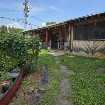 Bristol Gardens & Grill - Enter here - Barbeque Near Me - Bristol, Virginia