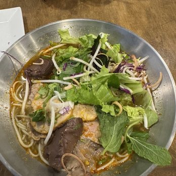 Saigon Corner - Lemongrass beef noodles- bún bò Huế - Vietnamese Near Me - San Diego, California Saigon Corner - Lemongrass beef noodles- bún bò Huế - Vietnamese Near Me - San Diego, California