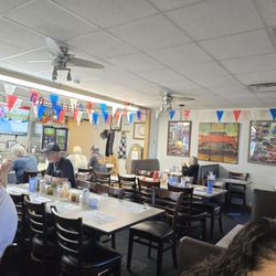 Salisa's - Dining room