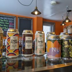 Ten Toes Coffee House - Local Canadian brewery from Hamilton