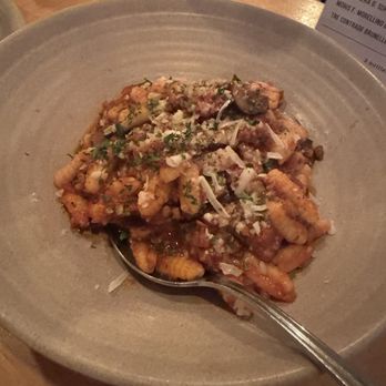 Sara The Wine Bar - Wine Bars Near Me - Culver City, California Sara The Wine Bar - Wine Bars Near Me - Culver City, California