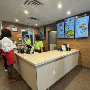 Pollo Campero - Chicken Shop Near Me - New York, New York Pollo Campero - Chicken Shop Near Me - New York, New York