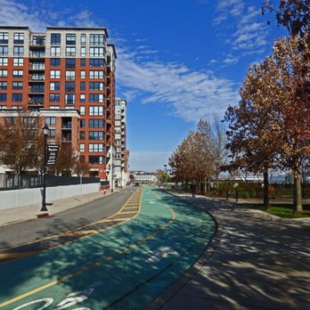 Hudson River Waterfront Walkway - Hoboken Waterfront Walkway - Landmarks & Historical Buildings Near Me Hudson River Waterfront Walkway - Hoboken Waterfront Walkway - Landmarks & Historical Buildings Near Me