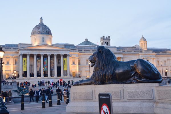 Trafalgar Square by null