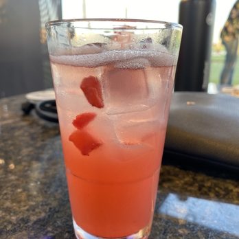 Topgolf - Spiked Strawberry Lemonade - Golf Near Me - San Jose, California