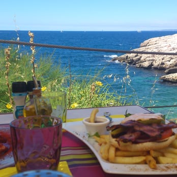 Les Tamaris - sympa! - Pizza Near Me - Marseille, 13