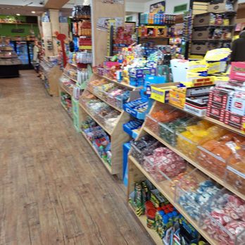 Olde Tyme Candy Shoppe - Large store containing only candies - Candy Stores Near Me - Niagara-On-The-Lake, Ontario Olde Tyme Candy Shoppe - Large store containing only candies - Candy Stores Near Me - Niagara-On-The-Lake, Ontario