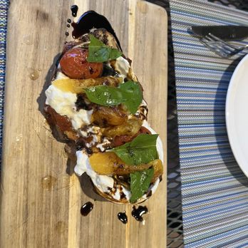 Citrea - Burrata bruschetta with roasted tomatoes and oranges - Italian Near Me - Beaver Creek, Colorado Citrea - Burrata bruschetta with roasted tomatoes and oranges - Italian Near Me - Beaver Creek, Colorado