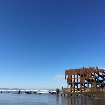 Peter Iredale Ship Wreck - Parks Near Me - Warrenton, Oregon Peter Iredale Ship Wreck - Parks Near Me - Warrenton, Oregon