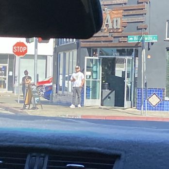 Chef Smelly's - Leaving the restaurant after waiting twenty minutes not to be seated - Cajun/Creole Near Me - Oakland, California