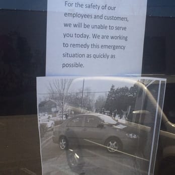 Zaxbys - On my second (attempted) trip here, they shut down because someone drove through the store... Literally. - Fast Food Near Me - Richmond, Virginia