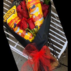 DripNdelights - Hot Cheetos Rose Bouquets