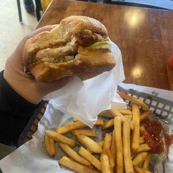 Killer Burger Russell - Spicy Crispy Chicken - Burgers Near Me - Portland, Oregon Killer Burger Russell - Spicy Crispy Chicken - Burgers Near Me - Portland, Oregon